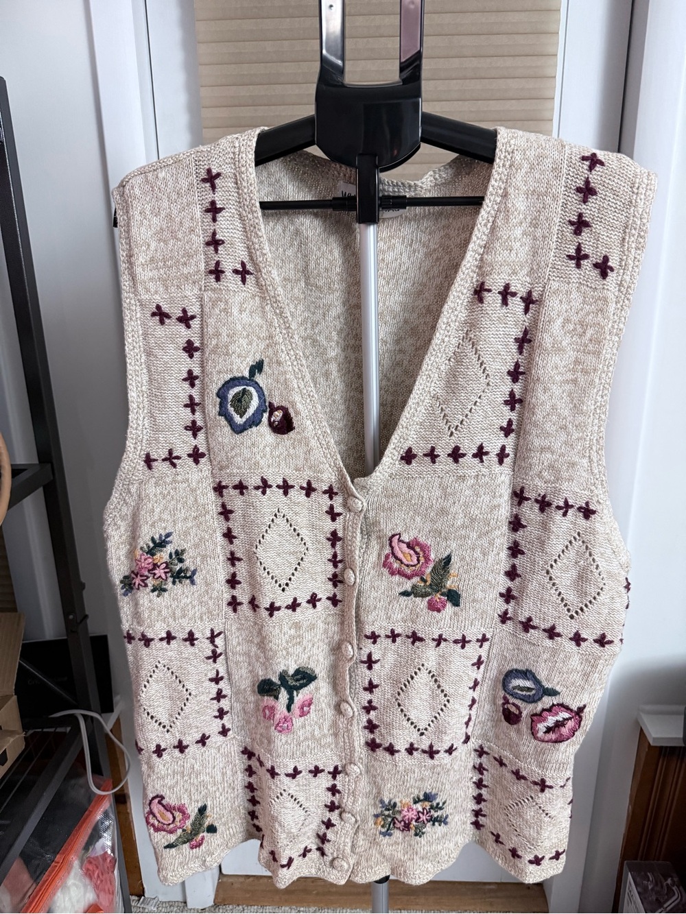 Vintage Cottagecore floral embroidered knit sweater vest 3X patchwork Grannycore